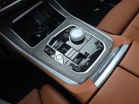 New 2026 BMW X5 M60i AWD/4WD image 25
