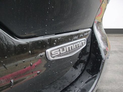 Used 2024 Jeep Grand Cherokee Summit w/ Adv Protech Group IV AWD/4WD image 12