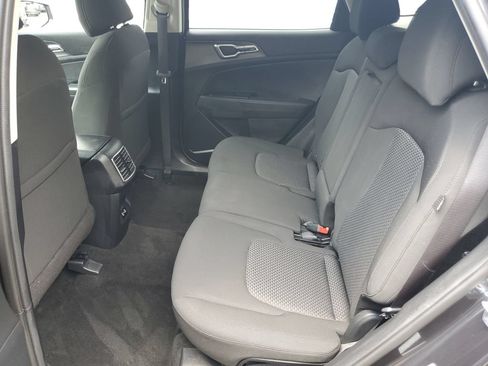 Used 2026 Kia Sportage LX FWD image 24
