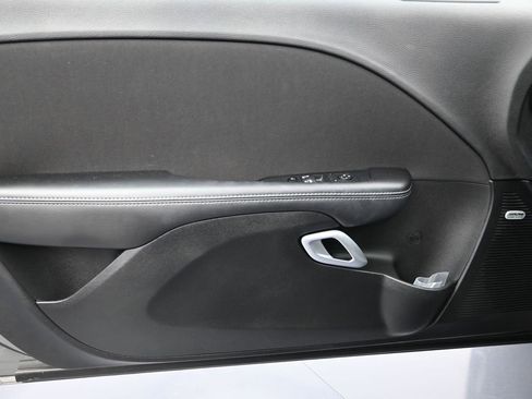 Used 2023 Dodge Challenger R/T image 10