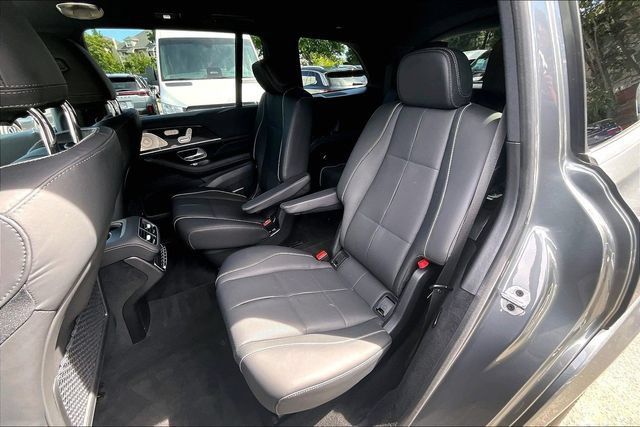 Certified 2025 Mercedes-Benz GLS 450 4MATIC image 17