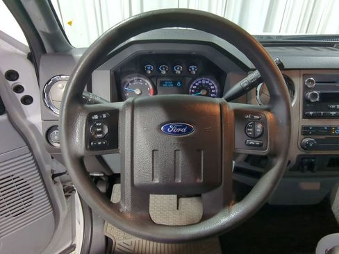 Used 2016 Ford F250 XLT image 26