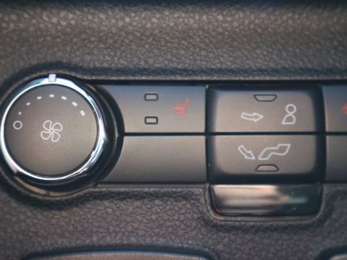 Used 2017 Ford Explorer Limited w/ Equipment Group 301A image 29