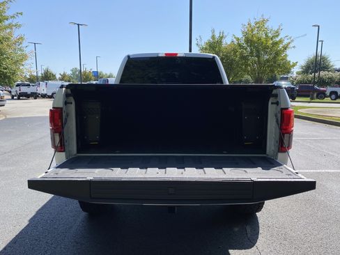 Used 2018 Ford F150 King Ranch w/ Equipment Group 601A Luxury AWD/4WD image 11