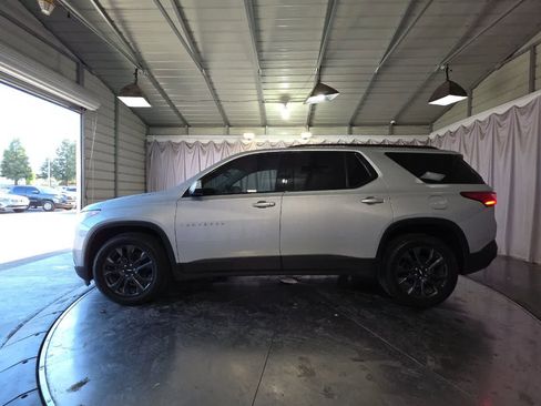 Used 2020 Chevrolet Traverse RS image 6