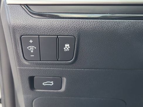 Used 2025 Kia K5 LXS image 19