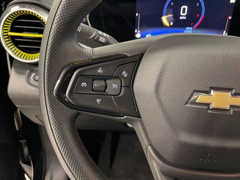 Used 2024 Chevrolet Trax LT image 29