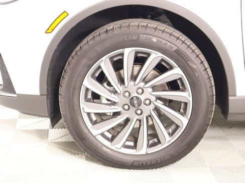 New 2026 Lincoln Corsair Reserve AWD/4WD image 18
