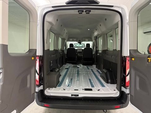 New 2026 Ford Transit 350 XL image 8