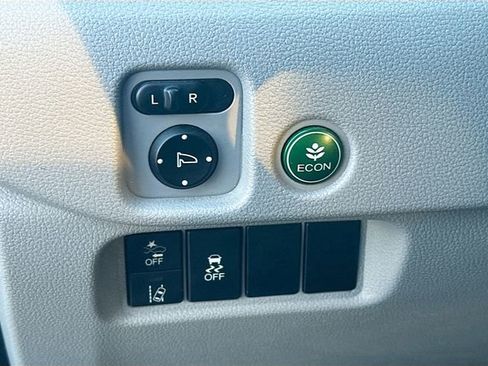 Used 2020 Honda Pilot EX image 11