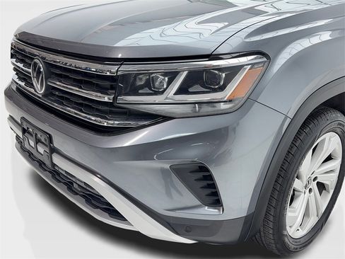 Used 2023 Volkswagen Atlas SE w/ Panoramic Sunroof Package image 5