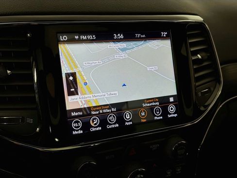 Used 2020 Jeep Grand Cherokee Limited AWD/4WD image 13