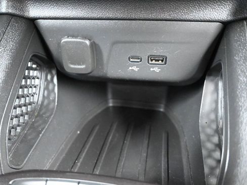 Used 2024 Chevrolet TrailBlazer RS w/ Driver Confidence Package AWD/4WD image 22