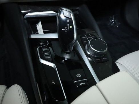 Certified 2023 BMW 540i xDrive w/ Premium Package image 28