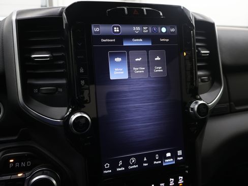 Used 2024 RAM 2500 Big Horn w/ Night Edition AWD/4WD image 48