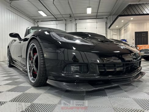 Used 2006 Chevrolet Corvette Convertible 2D w/ Preferred Equipment Group image 24