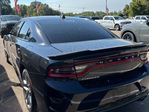 Used 2022 Dodge Charger GT RWD image 4