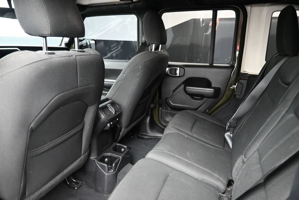 Used 2022 Jeep Wrangler Unlimited Sport AWD/4WD image 25