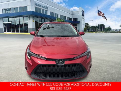 Used 2020 Toyota Corolla LE image 3