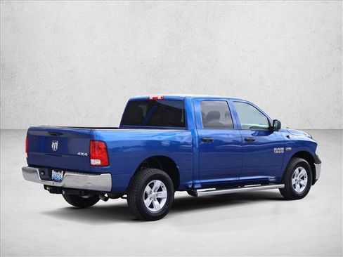 Used 2018 RAM 1500 ST w/ SXT Appearance Group AWD/4WD image 5