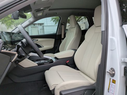 Certified 2026 Audi Q5 Premium Plus AWD/4WD image 15