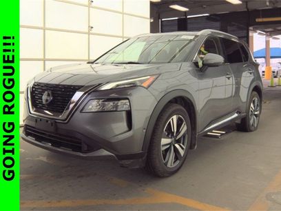Used 2023 Nissan Rogue SL w/ SL Premium Package