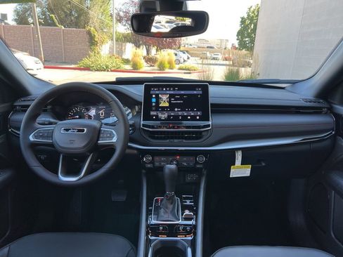 New 2026 Jeep Compass Trailhawk AWD/4WD image 20
