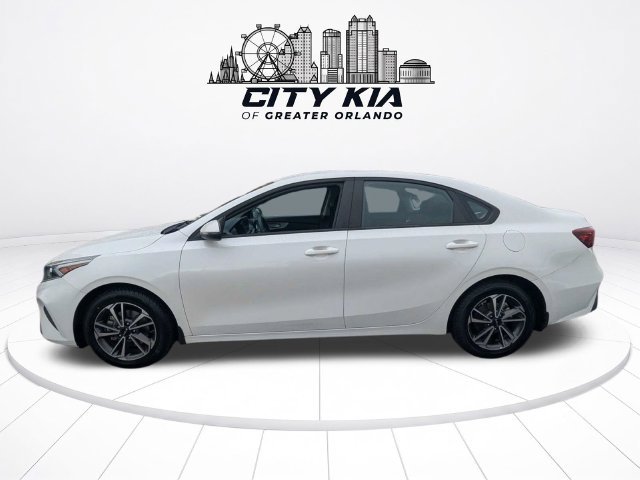 Certified 2023 Kia Forte LXS w/ LXS Technology Package FWD image 3