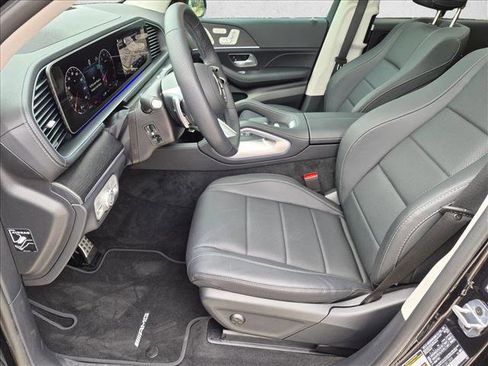 Used 2026 Mercedes-Benz GLS 450 4MATIC image 16