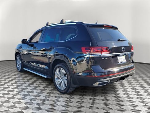 Used 2022 Volkswagen Atlas SE image 4