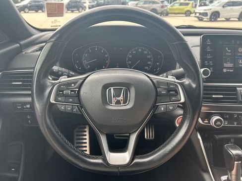 Used 2019 Honda Accord Sport image 15