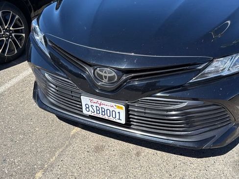 Used 2020 Toyota Camry LE w/ Convenience Package FWD image 2