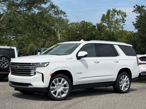 Used 2024 Chevrolet Tahoe High Country RWD image 1
