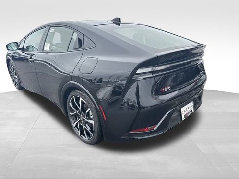 New 2026 Toyota Prius Plug-In Hybrid image 3