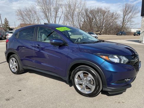 Used 2016 Honda HR-V EX image 10