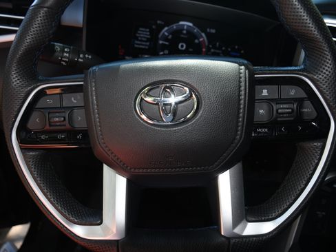 Certified 2025 Toyota Sequoia Platinum AWD/4WD image 16