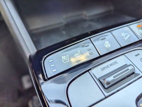 Used 2024 Hyundai Tucson Limited image 21