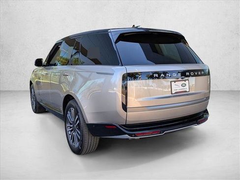 New 2025 Land Rover Range Rover SE image 8