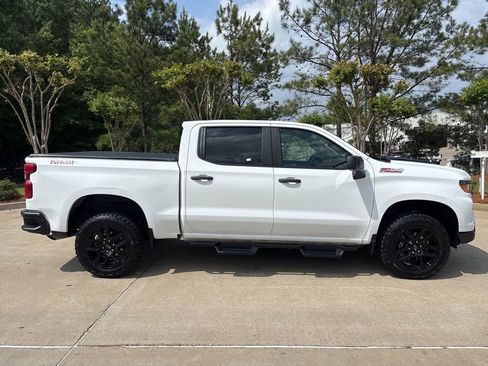 Used 2023 Chevrolet Silverado 1500 Custom Trail Boss AWD/4WD image 7