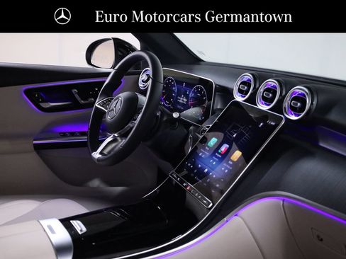 Used 2026 Mercedes-Benz GLC 300 4MATIC image 60