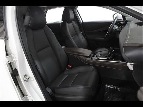 Certified 2023 MAZDA CX-30 AWD 2.5 S w/ Premium Package image 16
