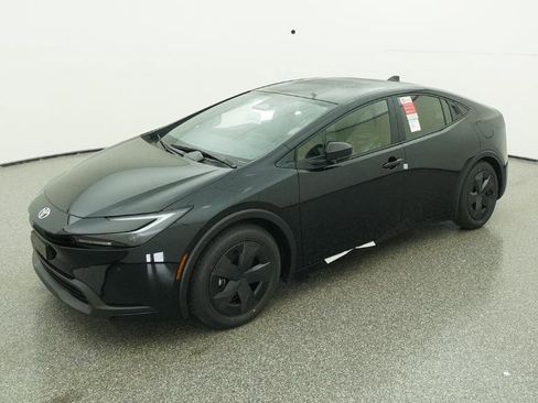 New 2026 Toyota Prius LE FWD image 20