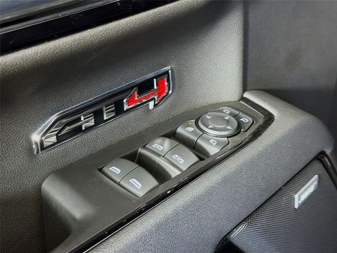 Certified 2026 GMC Sierra 1500 AT4 w/ AT4 Premium Package AWD/4WD image 19