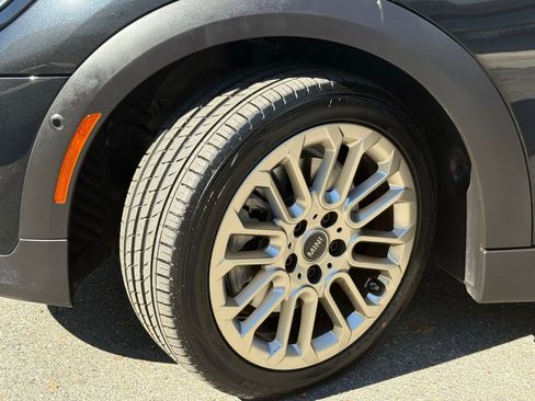 Used 2025 MINI Cooper S image 18
