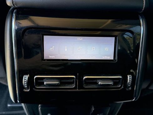 Used 2022 Lincoln Aviator Reserve w/ Equipment Group 201A AWD/4WD image 31
