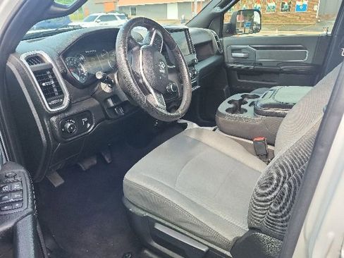 Used 2022 RAM 2500 Big Horn AWD/4WD image 6