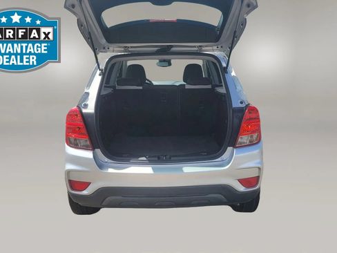 Used 2019 Chevrolet Trax LS FWD image 18