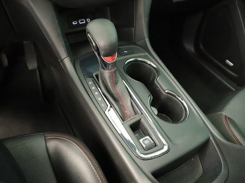 Used 2023 Chevrolet Equinox RS w/ RS Leather Package FWD image 28