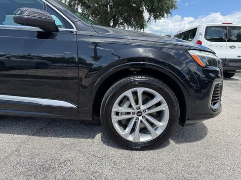 Used 2025 Audi Q7 3.0T Premium Plus AWD/4WD image 13