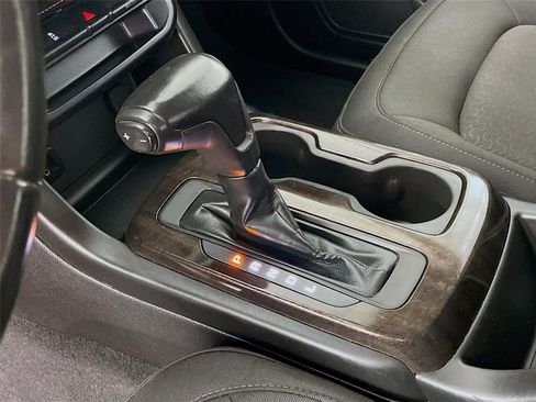 Used 2019 GMC Canyon SLE RWD image 20